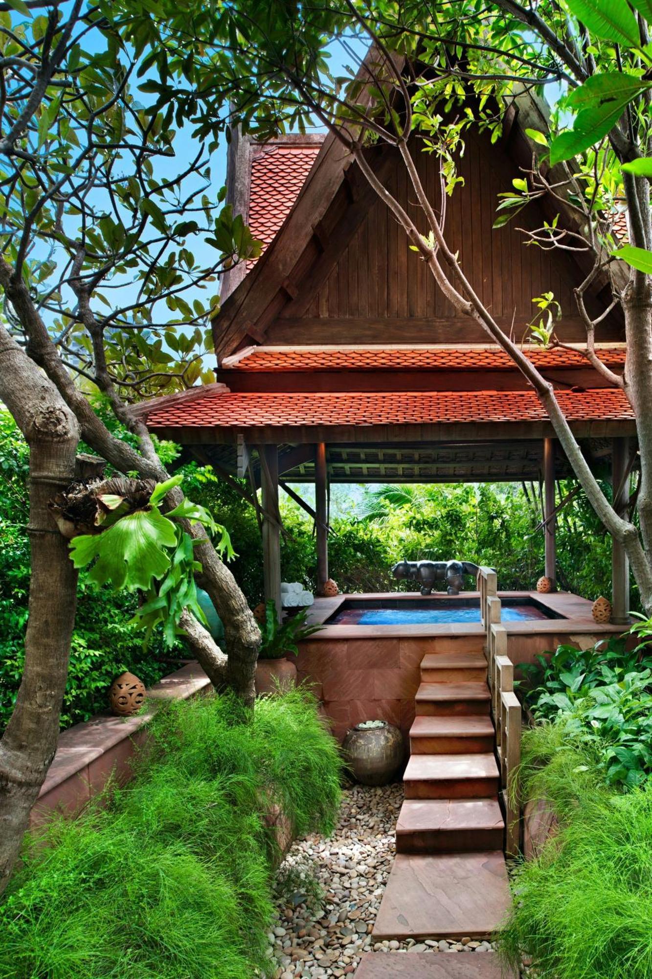 Sheraton Grande Sukhumvit, A Luxury Collection Hotel, Μπανγκόκ Εξωτερικό φωτογραφία A private pool at the resort